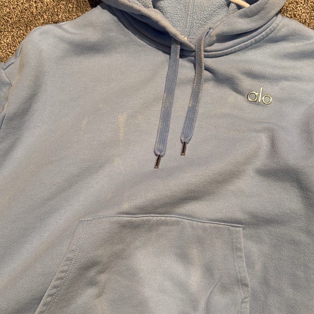 ALO Yoga Light Blue Hoodie - Picture 5 of 10